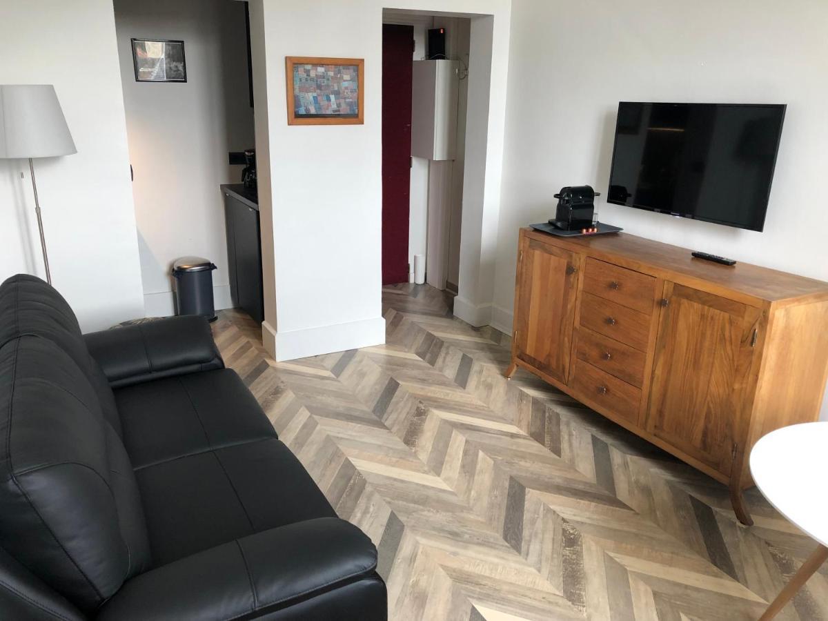 Superbe Appartement Independant En Centre Ville 비시 외부 사진